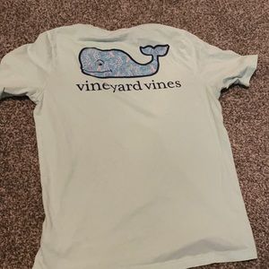 Boys vineyard vines t-shirt